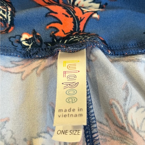 LuLaRoe Leggings-3 pairs for $20 - Picture 6 of 6